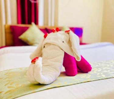 Kaloor Hotel | Sand residence