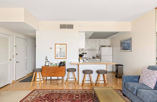 Seaside Condo | Sand & Sea (410) Seaside Escape: OceanFront w Pool & Sauna