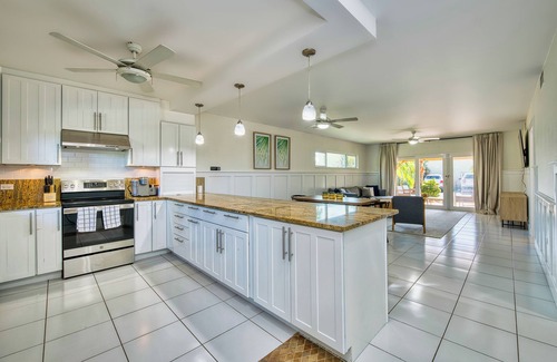 South Sound Apartment | Sand & Sea Hideaway - Quite family friendly beach