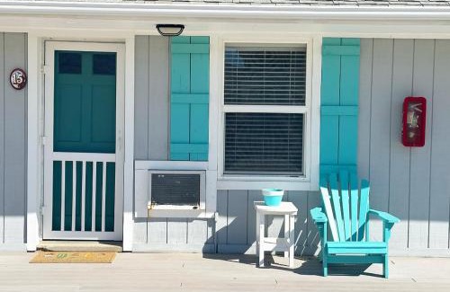 Nags Head Hotel | Sand Spur Cottages