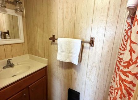 Nags Head Hotel | Sand Spur Cottages