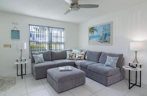 Marco Island Apartment | Sand Star Villas A-102