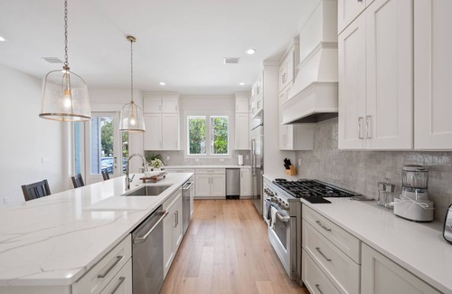 Seagrove Beach House | Sand Wand | 5 Beds | 5.5 Bath | Private Pool | Walk to Beach | Seagrove Beach 30A