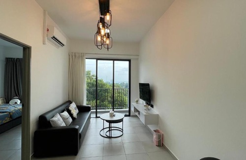Sandakan Apartment | Sandakan Homestay Apartment Forest Cabin 森林小屋 2R2B