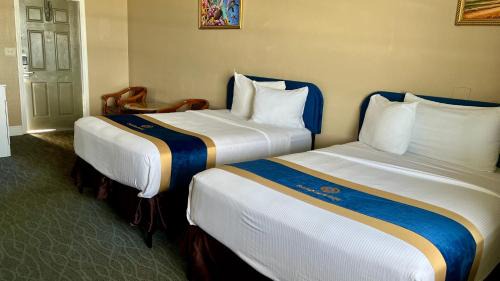 Rogers Seabreeze Hotel | Sandals Inn