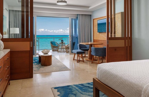White House Resort | Sandals Montego Bay - ALL INCLUSIVE Couples Only