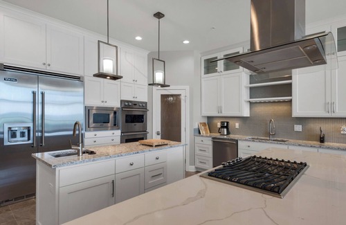 Pensacola Beach House | Sandcastle 🌊 Beachfront Townhome | Viking Kitchen, Steam Spa, Elevator + Views