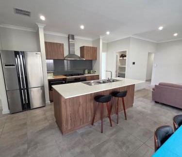 Yanchep House | Sandcastle by the Sea