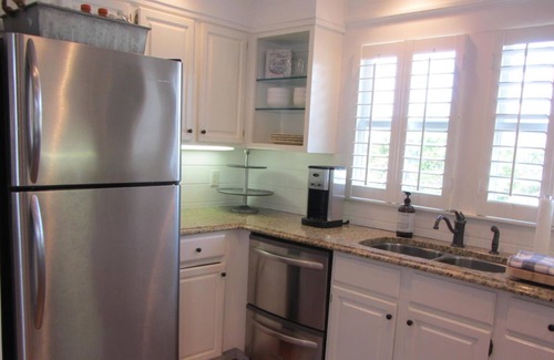 South Beach House | Sandcastle by the Sea - 3Bedroom, 2 Bath/Sleeps 6 - South Beach - Oceanside