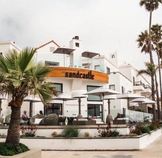 Downtown Hotel | Sandcastle Hotel on the Beach