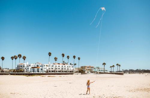Downtown Hotel | Sandcastle Hotel on the Beach