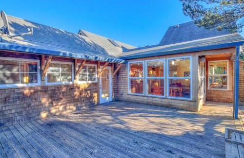 Shorepine Village House | Sandcastle-Pacific City - Meredith Lodging