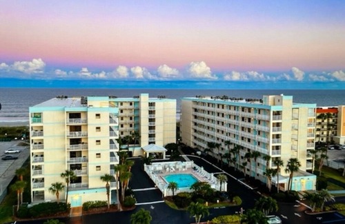 Cocoa Beach Condo | Sandcastles Direct Oceanfront Lovely-2 bedroom Condo-Perfect!
