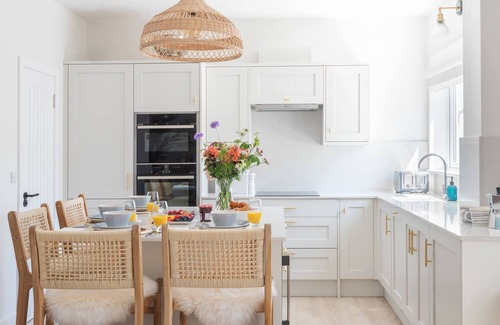 Salcombe Cottage | Sanderling - a beautiful coastal home in the centre of Salcombe