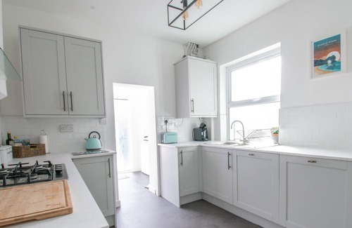 Weymouth Cottage | Sanderlings - holiday home close to beach