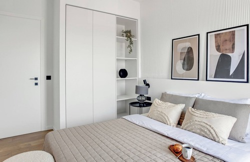 Thessaloniki Apartment | Sanders Arch - Efficient Family Apt w Balcony