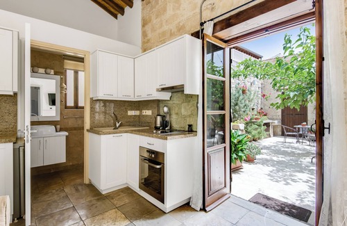 Arsos Apartment | Sanders Arsorama Arsos