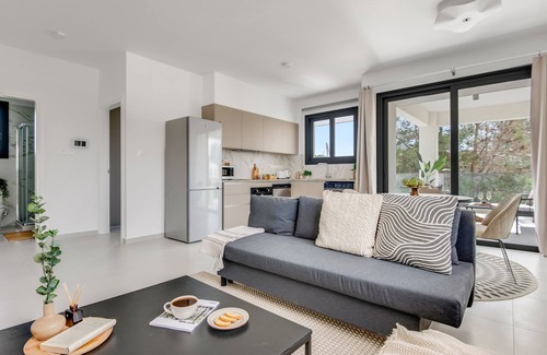 Agia Fyla Apartment | Sanders Triple - Lovely 1-Bdr Apt with Balcony