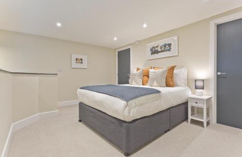 Penrith Apartment | Sandgate Chapel - Self Check In Apartments