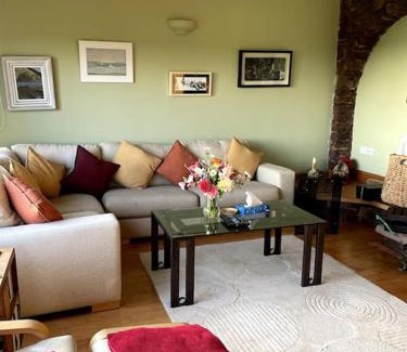 Newport House | Sandhill,