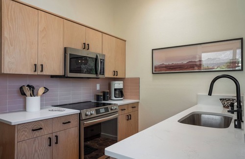 Sandia Heights South House | Sandia Sun - enjoy "watermelon sunsets" in this brand new listing!