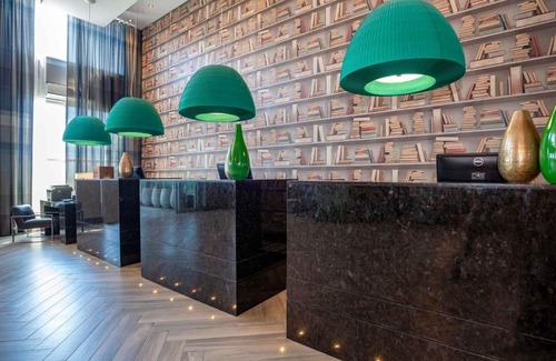 Oakville Hotel | Sandman Hotel Oakville