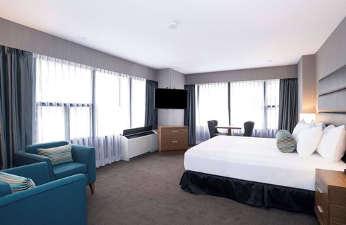 Downtown Calgary Hotel | Sandman Signature Calgary Downtown Hotel