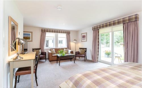 Nairn House | Sandown House