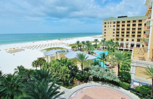 Clearwater Beach Apartment | Sandpearl Residences 606