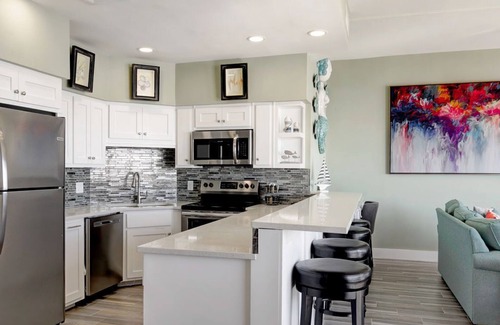 Port Aransas Condo | Sandpiper Condominiums 1208, Panoramic Gulf Views w/direct access to Mustang Island/Port A beaches.