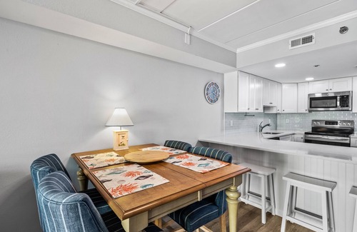Midtown Ocean City Condo | Sandpiper Dunes 312 - A Fabulously Renovated Ocean View retreat!