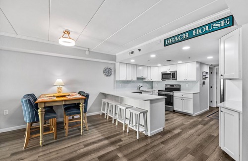 Midtown Ocean City Condo | Sandpiper Dunes 312 - A Fabulously Renovated Ocean View retreat!