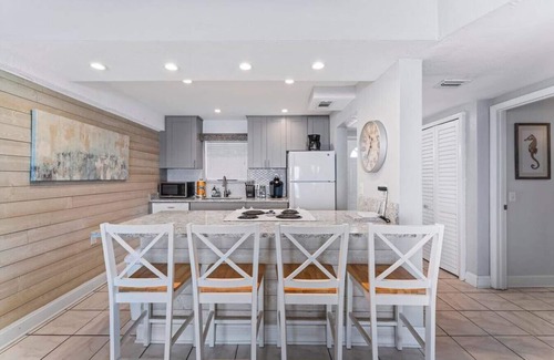 Jacksonville Beach Condo | Sandpiper Oceanfront 4B