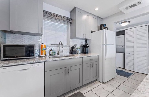 Jacksonville Beach Condo | Sandpiper Oceanfront 4B