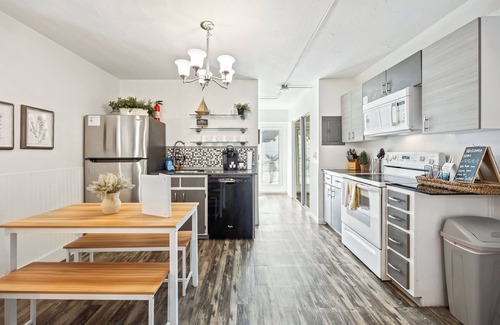 South Patrick Shores Apartment | Sandpiper