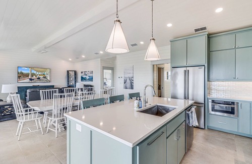 Port Aransas House | Sandpoint Seaclusion with OCEAN VIEWS,ELEVATOR,PRIVATE POOL,& Beach Boardwalk