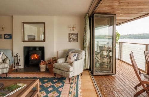 Stoke Gabriel House | Sandridge Boathouse