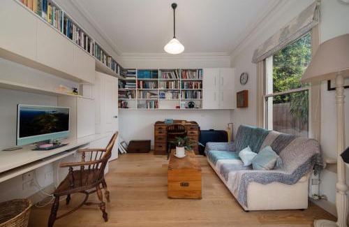 Sandringham House | Sandringham Royale