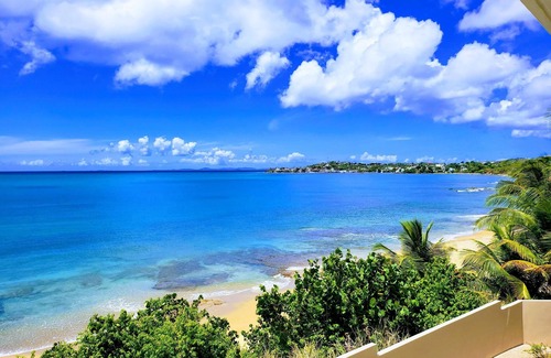 Florida Villa | Sands Beachfront Tropical Beach & Pool Experience!