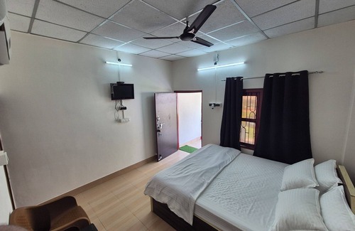 Tajpur Resort | Sands Courtyard