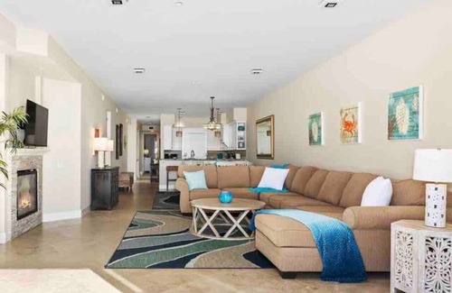 Townsite House | Sands, Oceanfront ,Ocean View Walk to Restaurants