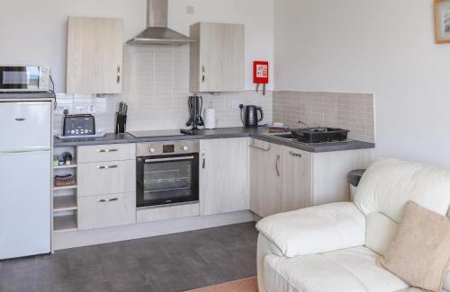 Dinas Dinlle Apartment | Sands - Ukc6951