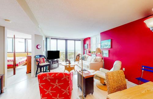 Atlantic Beach Apartment | Sands Villa 323