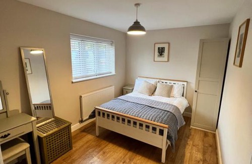 Broadway Apartment | Sandscroft Annex 5A