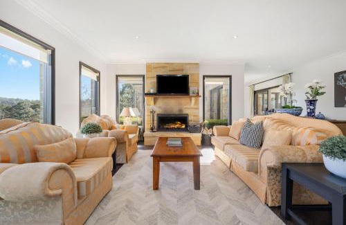 Red Hill House | Sandstone Estate - A Boutique Vineyard Retreat