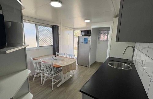 Sandstone Point Apartment | Sandstone Point Cove Studio