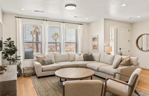 St. George House | Sandstone Shores townhouse