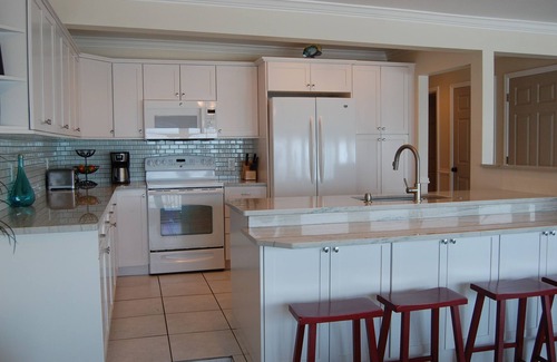 Seagrove Beach Condo | Sandtastic at Sugar Dunes! Oceanfront 3/3-Beach Service March-October