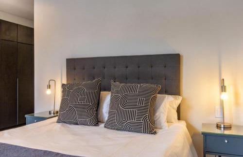 Sandown Apartment | Sandton Central- Urban Luxury