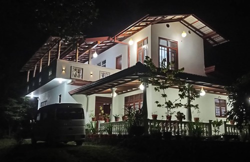 Warakapola Villa | Sanduhan Villa, Stay in Sri Lanka!